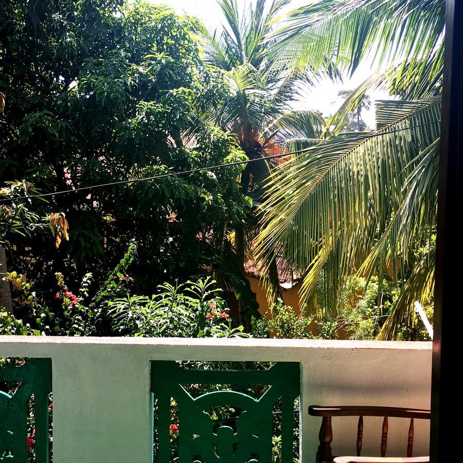 Hotel Happy Coconut Unawatuna Exterior foto